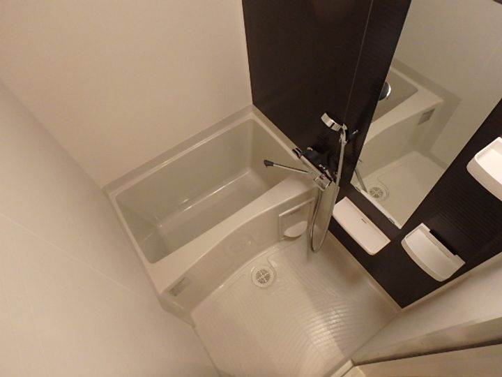 Luxe新大阪EASTⅡの風呂