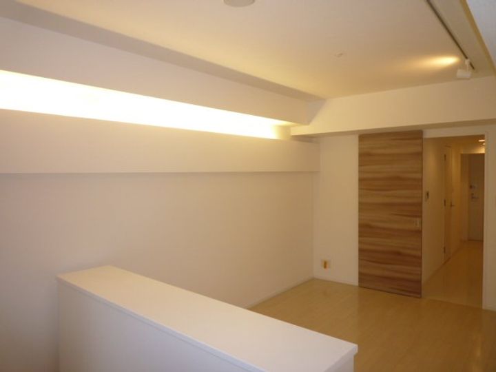 デュオン新大阪レジデンスの居間