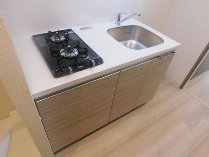 プレサンス西中島南方セレストのキッチン