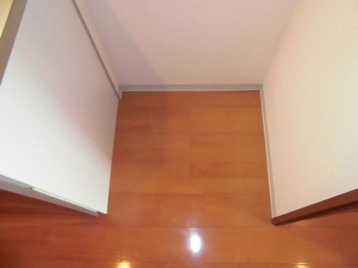 セレニテ新大阪弐番館の内装