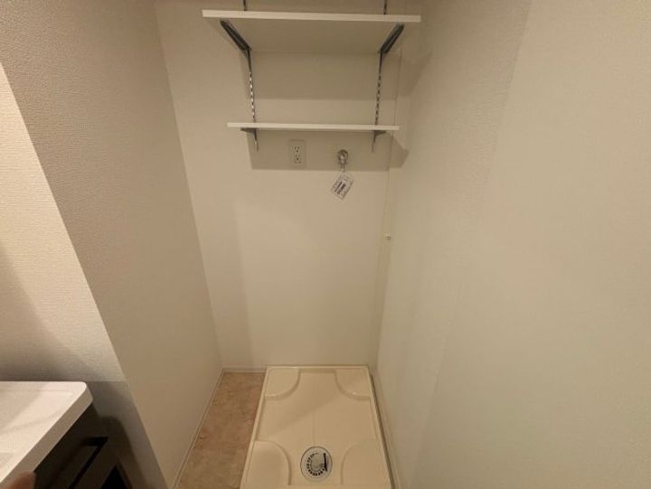 大阪府大阪市淀川区東三国2丁目(マンション)の賃貸物件403の玄関