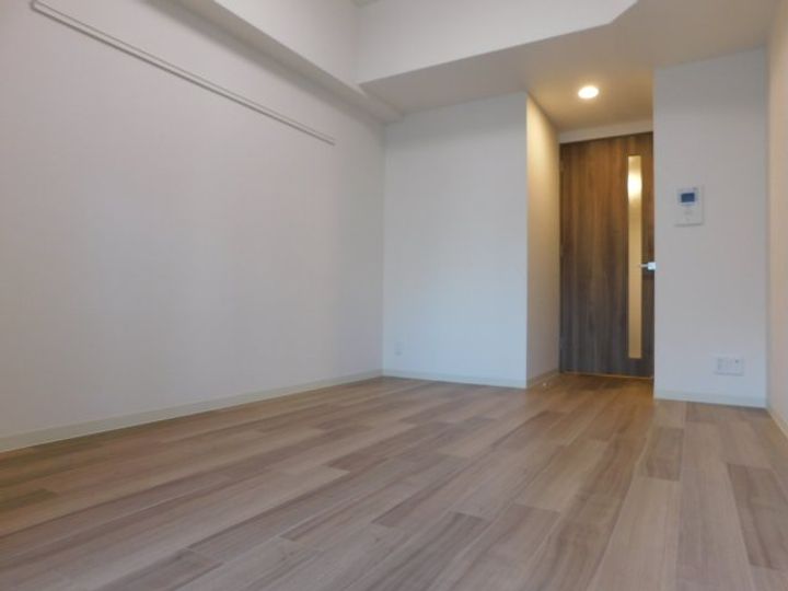 PHOENIX新大阪の居間