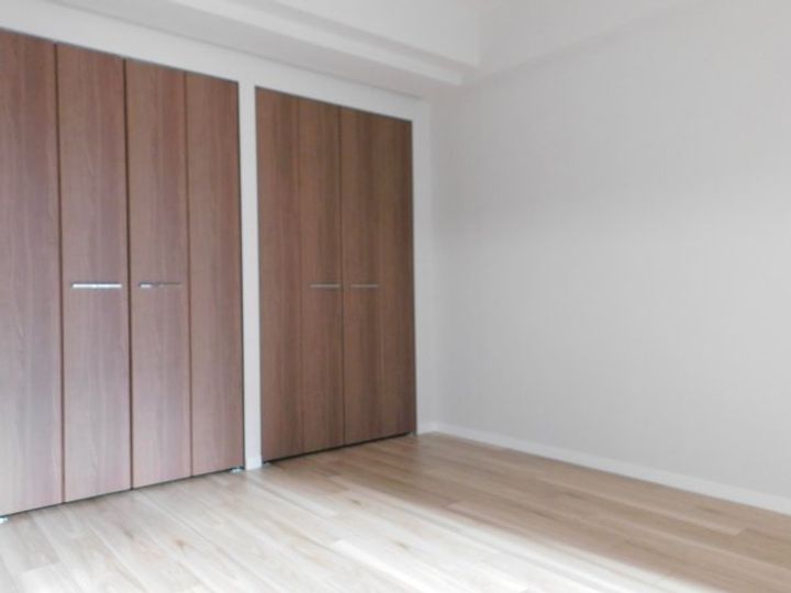 スプランディッド江坂駅前の寝室