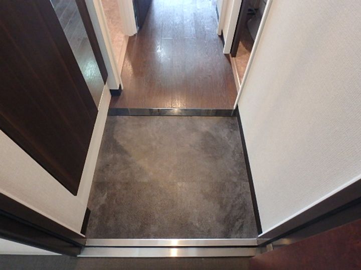 アリビオ千里豊津の玄関