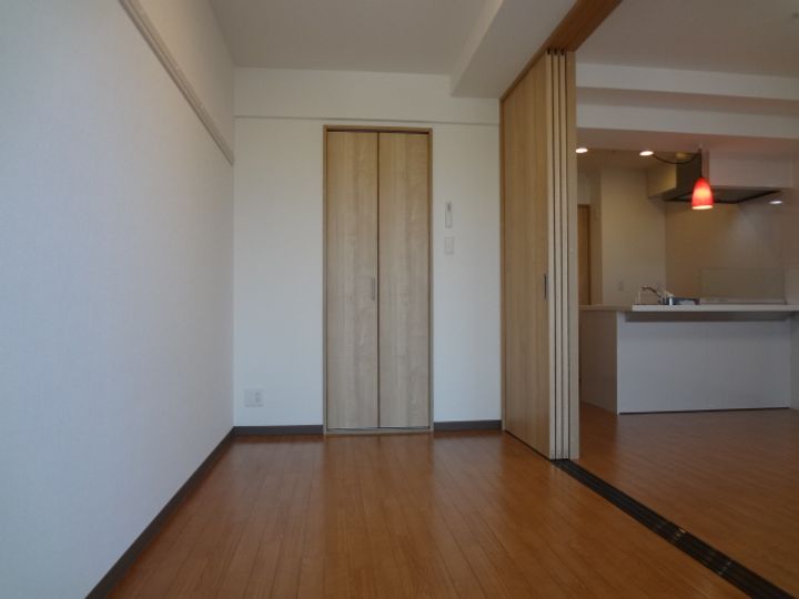 第22関根マンションの寝室