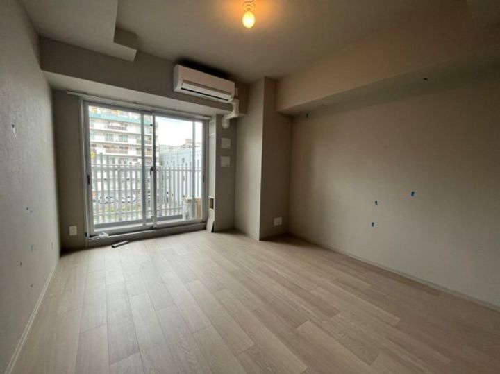 TOPAZ江坂の居間