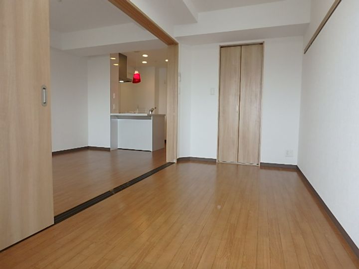 第1関根マンションの寝室