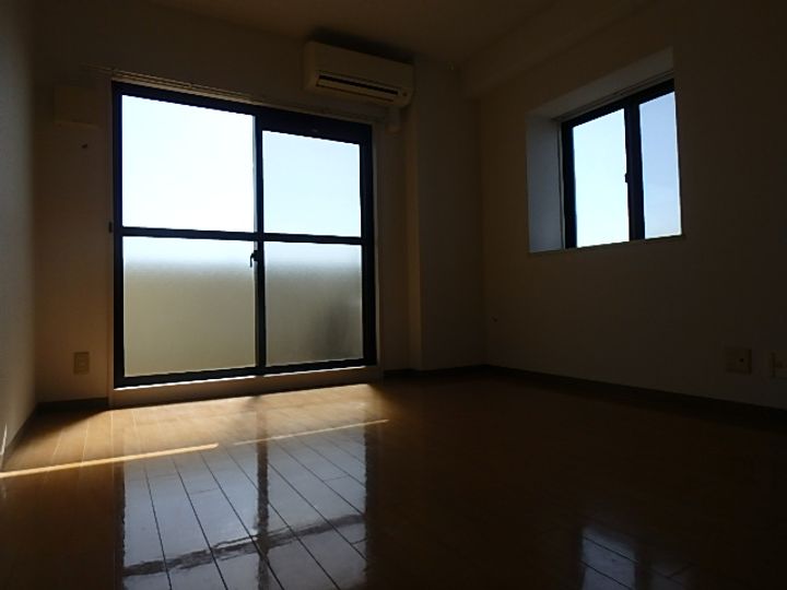 ビスタ江坂南の寝室