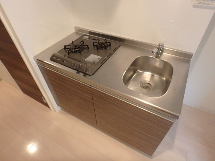 Luxe新大阪SOUTHのキッチン