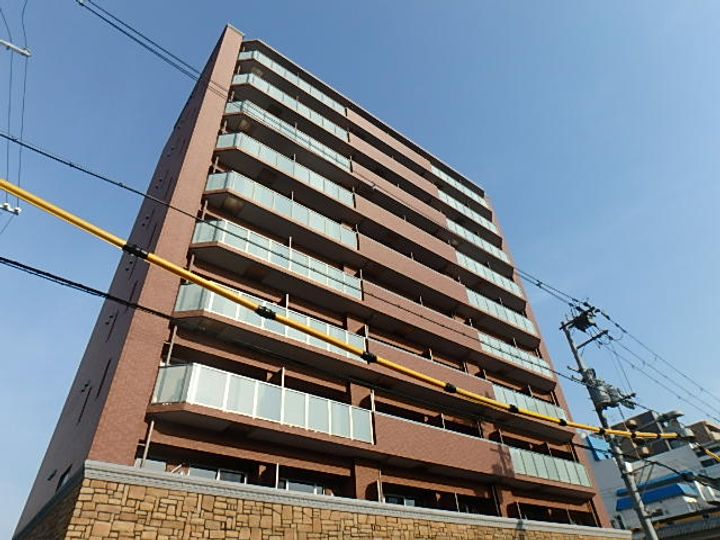 プレジオ江坂Ⅱの外観