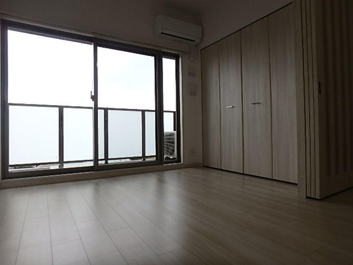 プレジオ江坂Ⅱの寝室