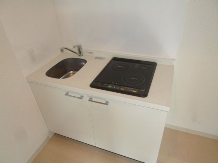 クリスタルグランツ新大阪のキッチン