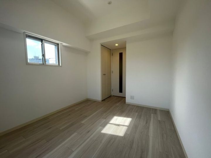 エステムコート新大阪ⅩⅣアイシーの居間