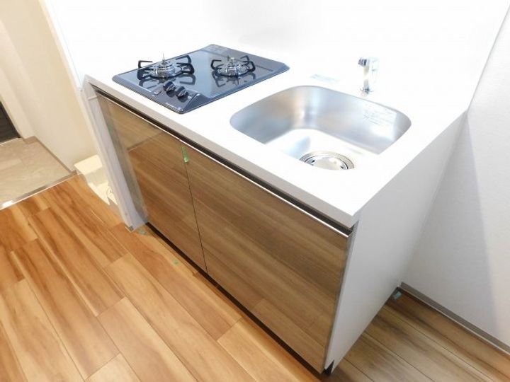 コンフォリア・リヴ新大阪Qのキッチン