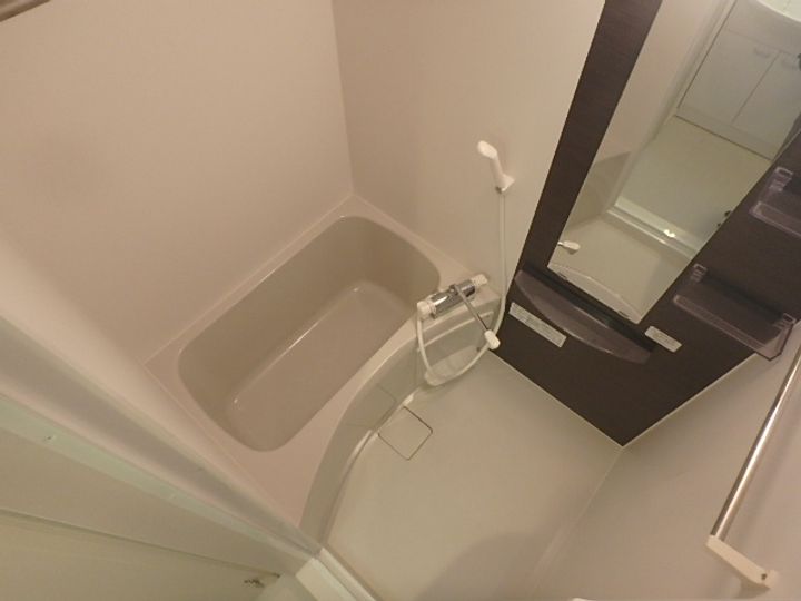 リブリ江坂の風呂