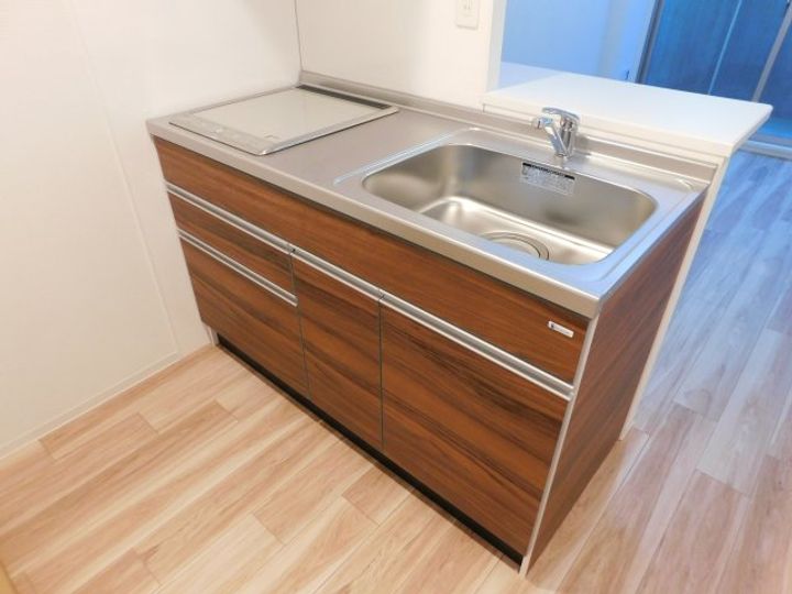 セレニテ江坂アリアのキッチン