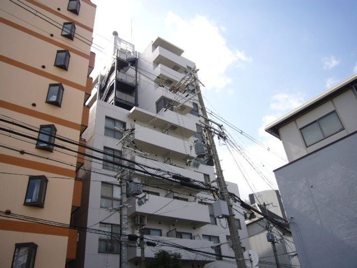 JMRレジデンス新大阪の外観