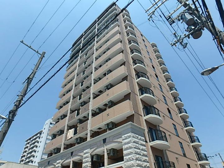 Luxe新大阪EASTⅡの外観
