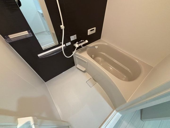 大阪府吹田市垂水町1丁目(アパート)の賃貸物件の風呂