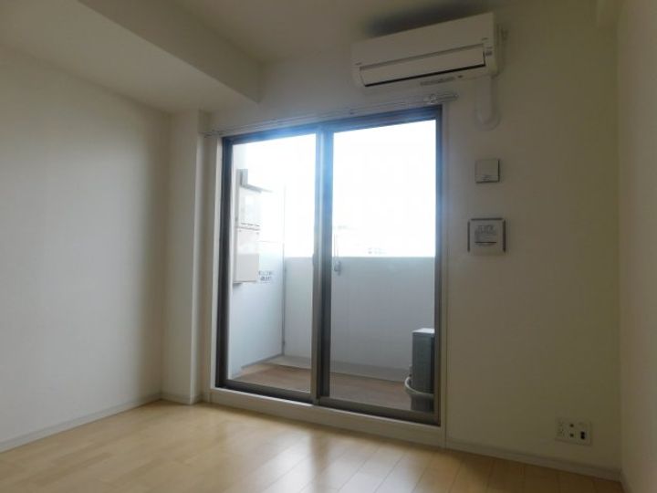 アドバンス新大阪ウエストゲートⅡの寝室