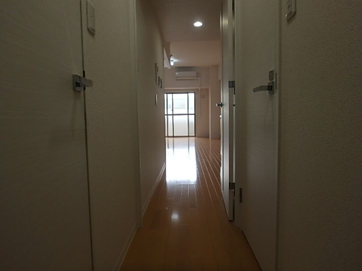 ルミネソレイユ江坂の内装