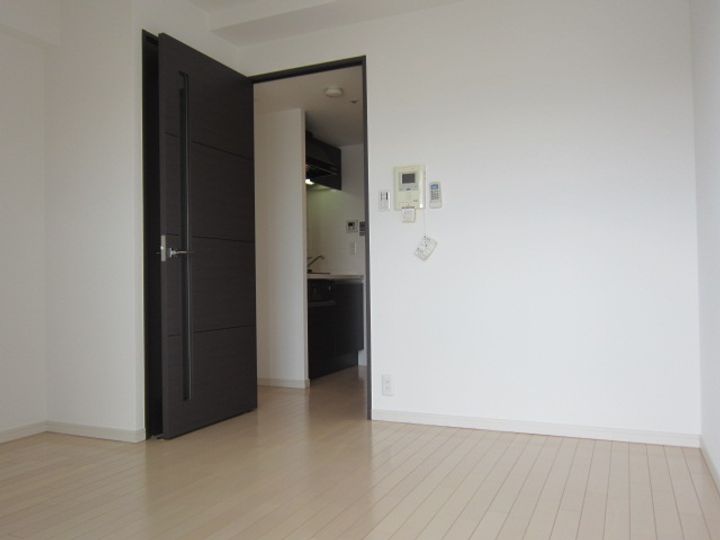 アドバンス新大阪Ⅴの居間