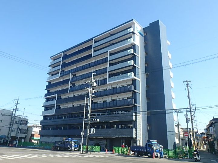 プレサンス新大阪イオリアの外観
