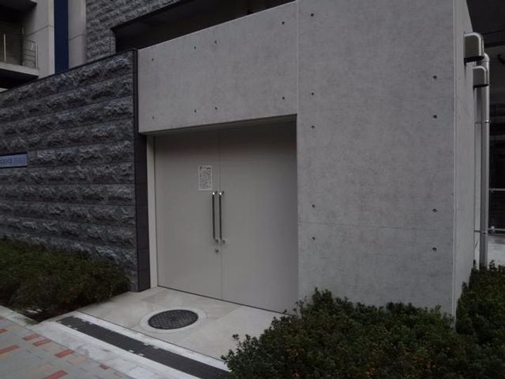 S-RESIDENCE江坂の外観