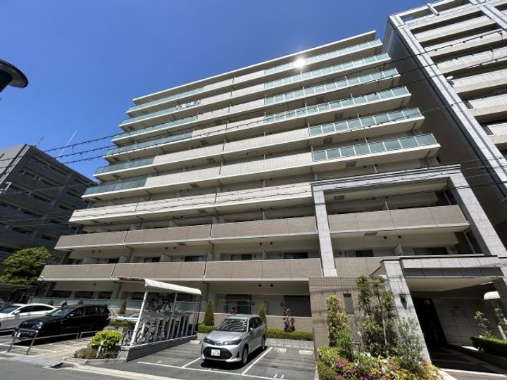 小西マンションの外観