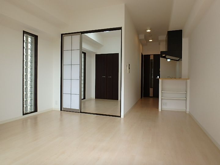 グランシス江坂の居間