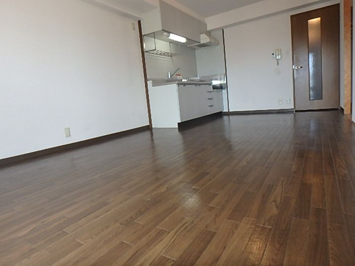 イントラーダ’97の居間