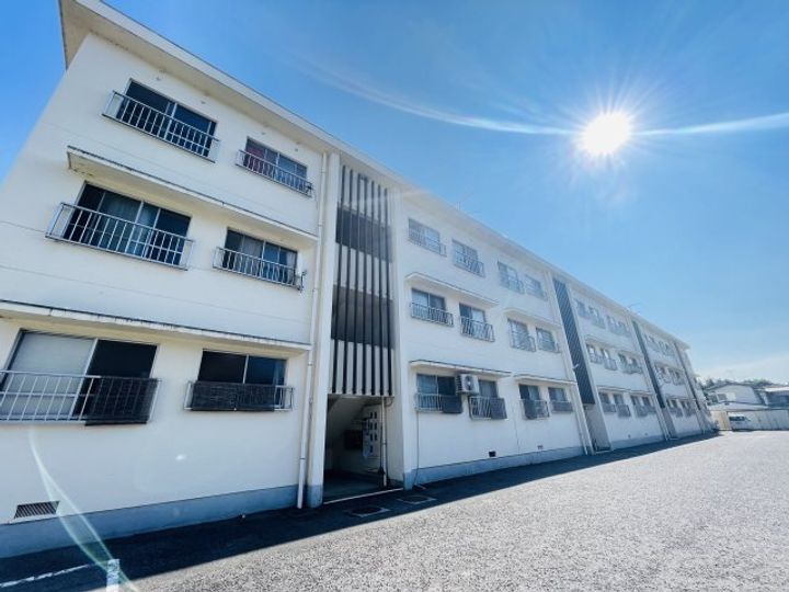 焼山第三マンションの外観