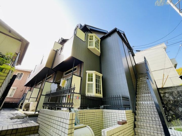 バリュージュ船越の外観