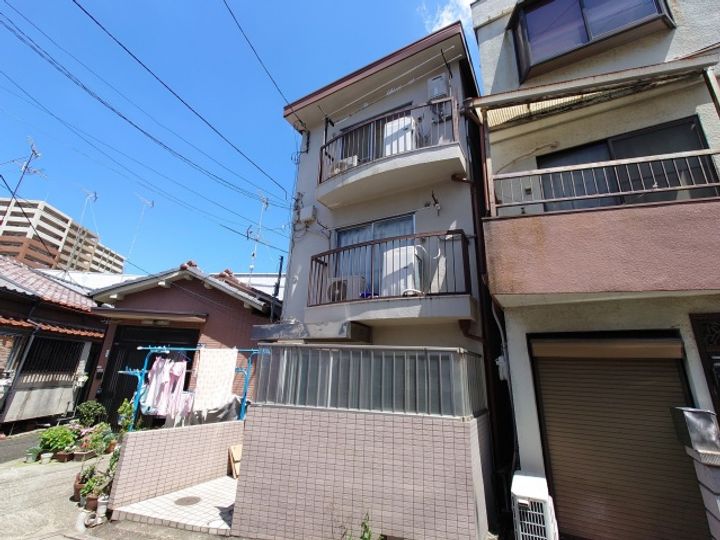 野里ハイツ101の外観