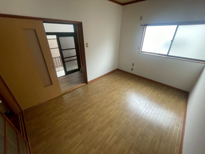 大阪府寝屋川市北大利町(一戸建)の賃貸物件Zの居間
