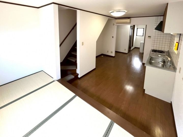 大阪府門真市下馬伏町(一戸建)の賃貸物件Zの居間