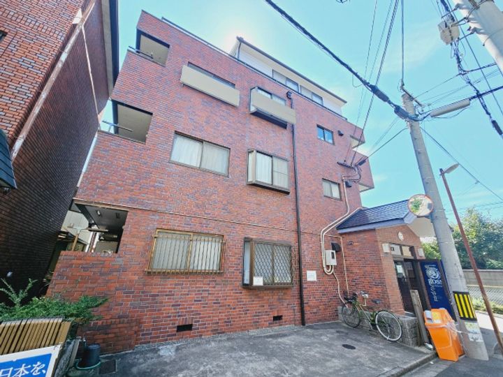 栄光サンプラザⅡの外観