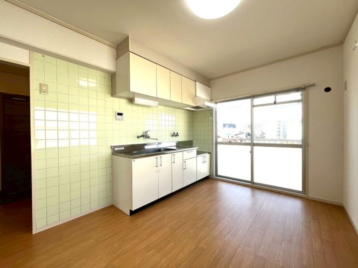 浜田ハイツの居間