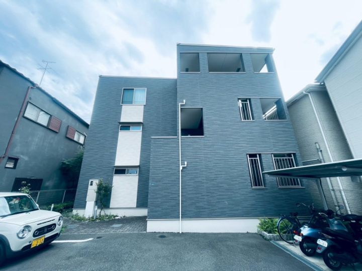 アムールの外観