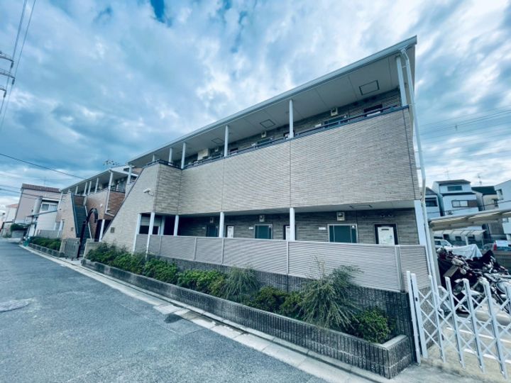 レオパレスさんわ大和田第9205の外観