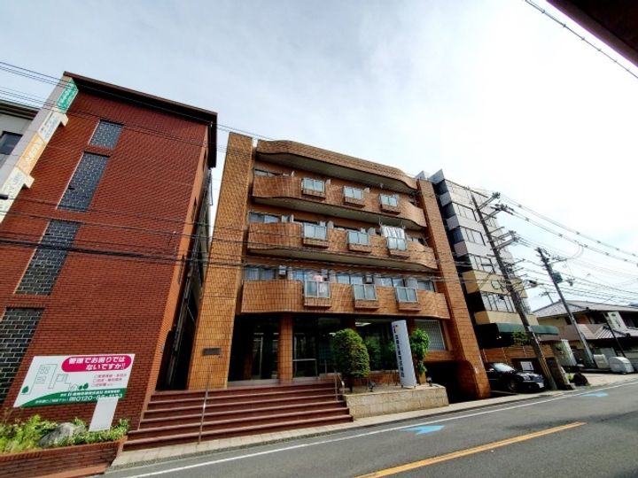 コーポタカハシB棟401の外観
