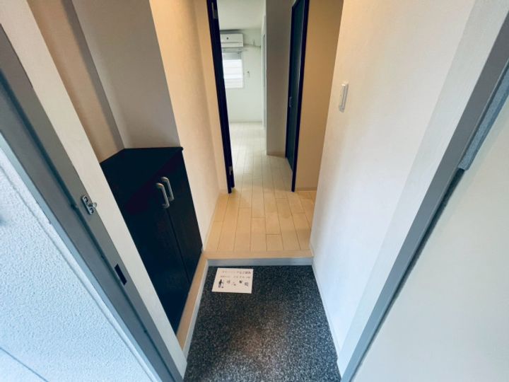 GLANZ HAUSの玄関