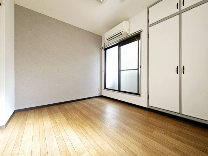 ライフ大池ハイツの居間