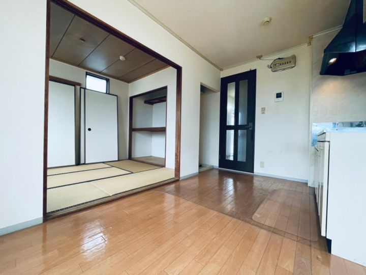 セピアハイツの居間