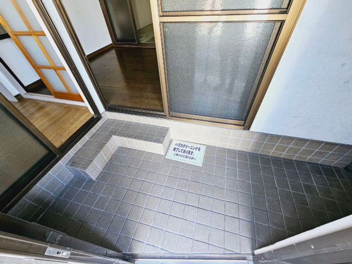 玄関