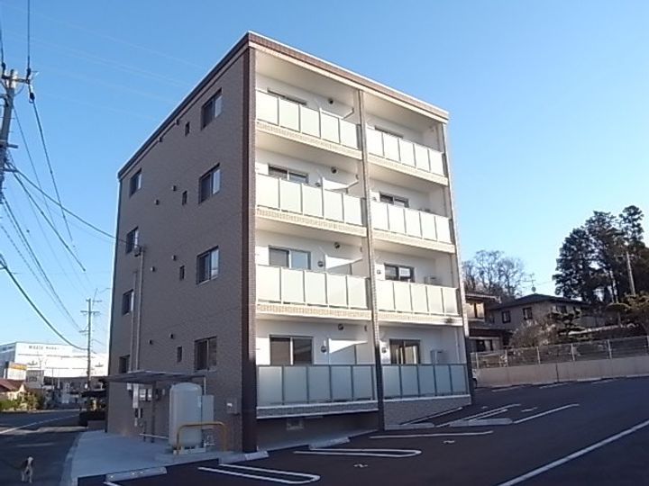 エムザ岩井301の外観