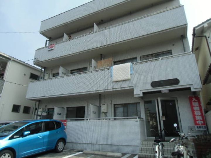 コーポ輝101の外観