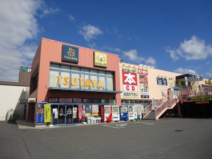 オリーブガーデンの周辺