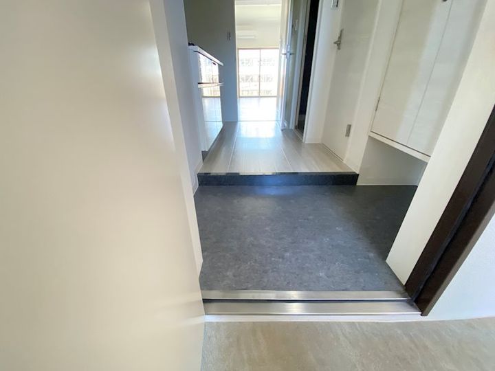 双葉ヒルズ海老園の玄関