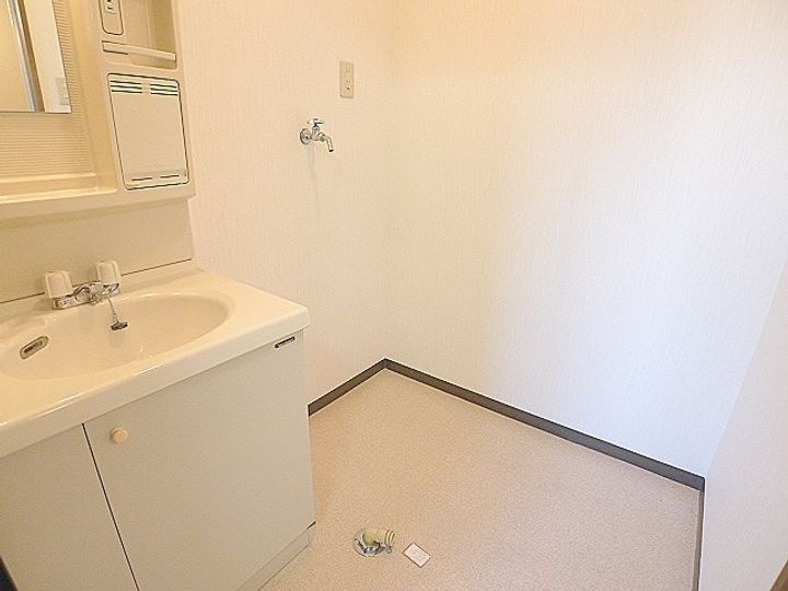 埼玉県越谷市瓦曽根1丁目の賃貸マンションのその他画像